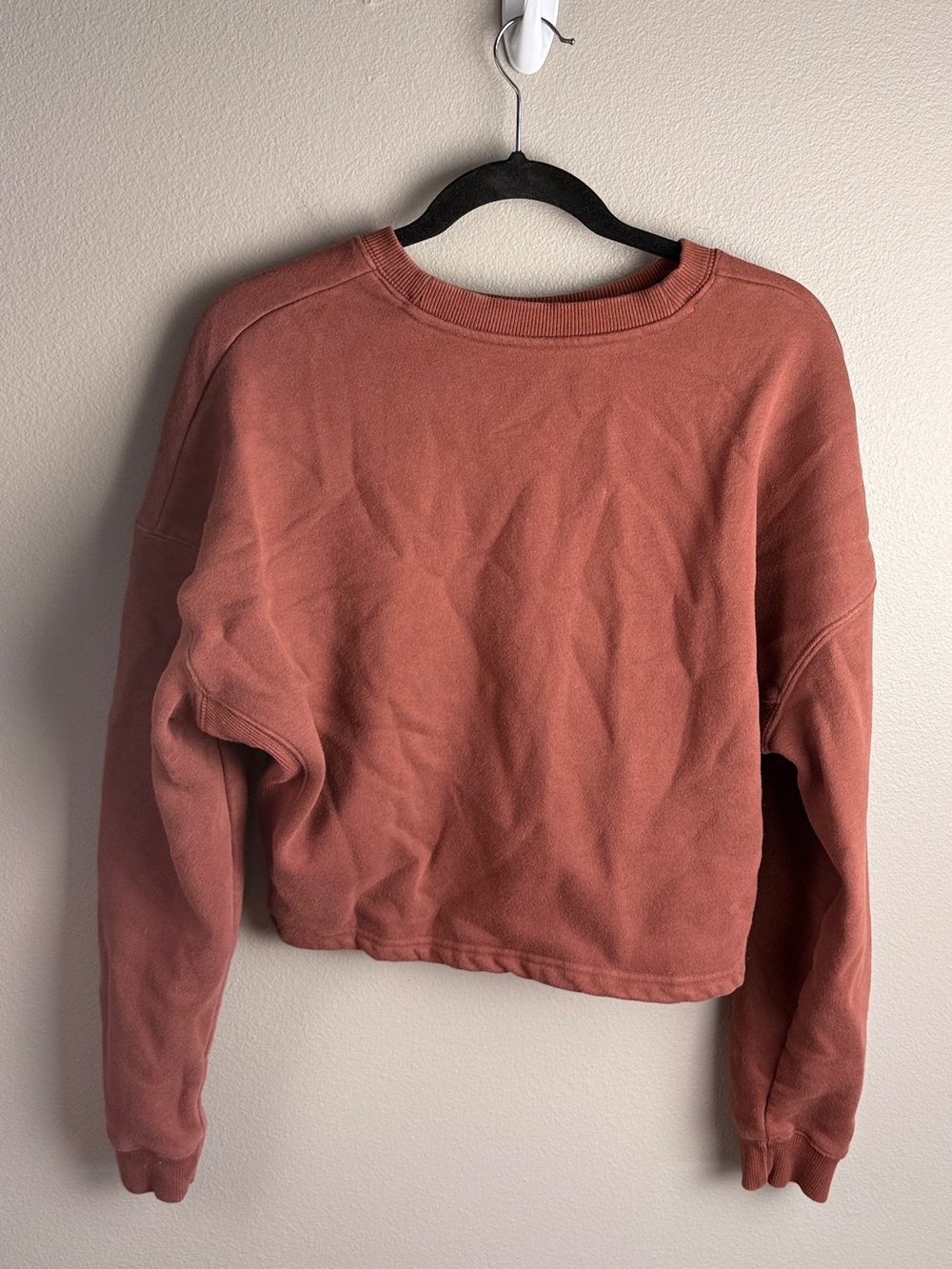 Vuori Terracotta Brown Cropped Sweatshirt - Picture 3 of 7